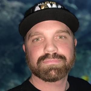 Meet your Posher, Tommy